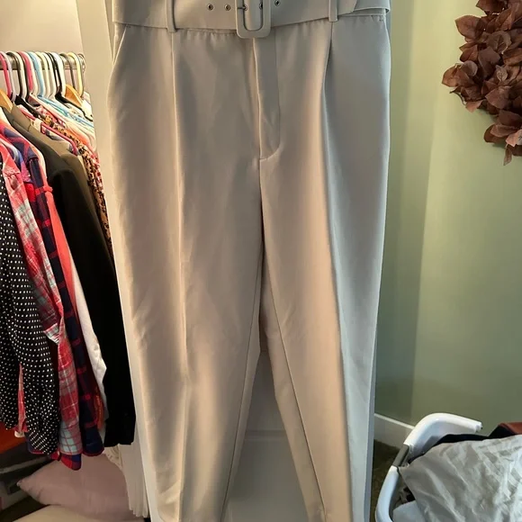 Zara size XL ankle length belted pants in Ecru - Picture 2 of 5